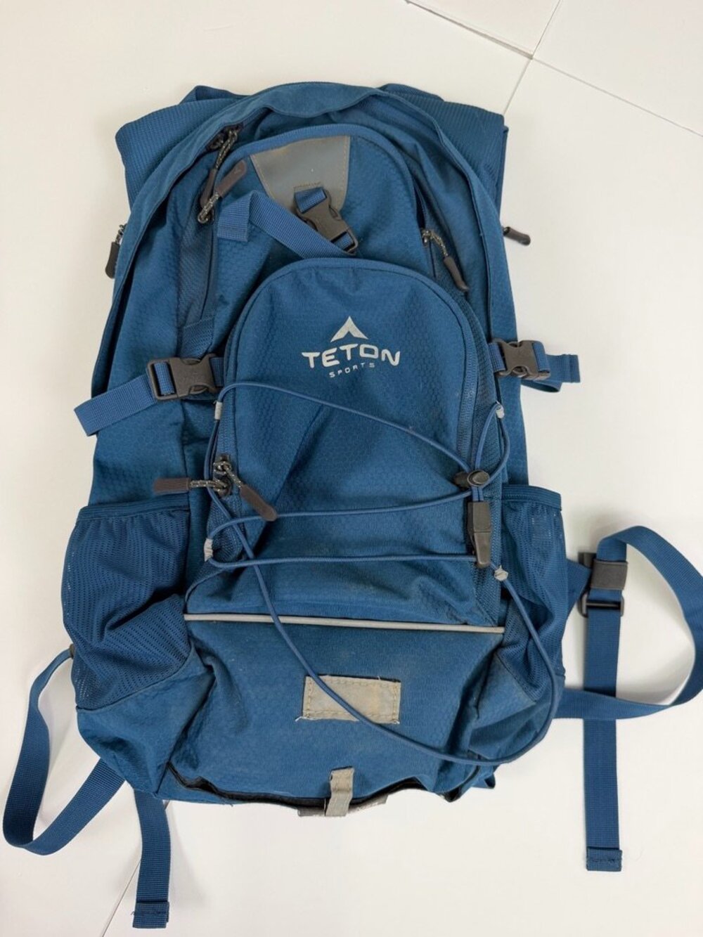 Teton Sports Scout 3400 Internal Frame Backpack Blue Hiking Camping Pack 55L